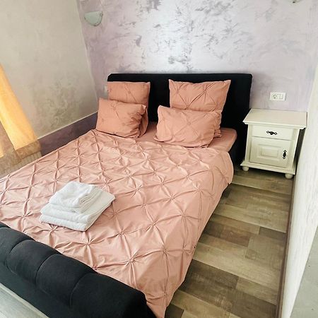 Urban Suites 雅西 外观 照片