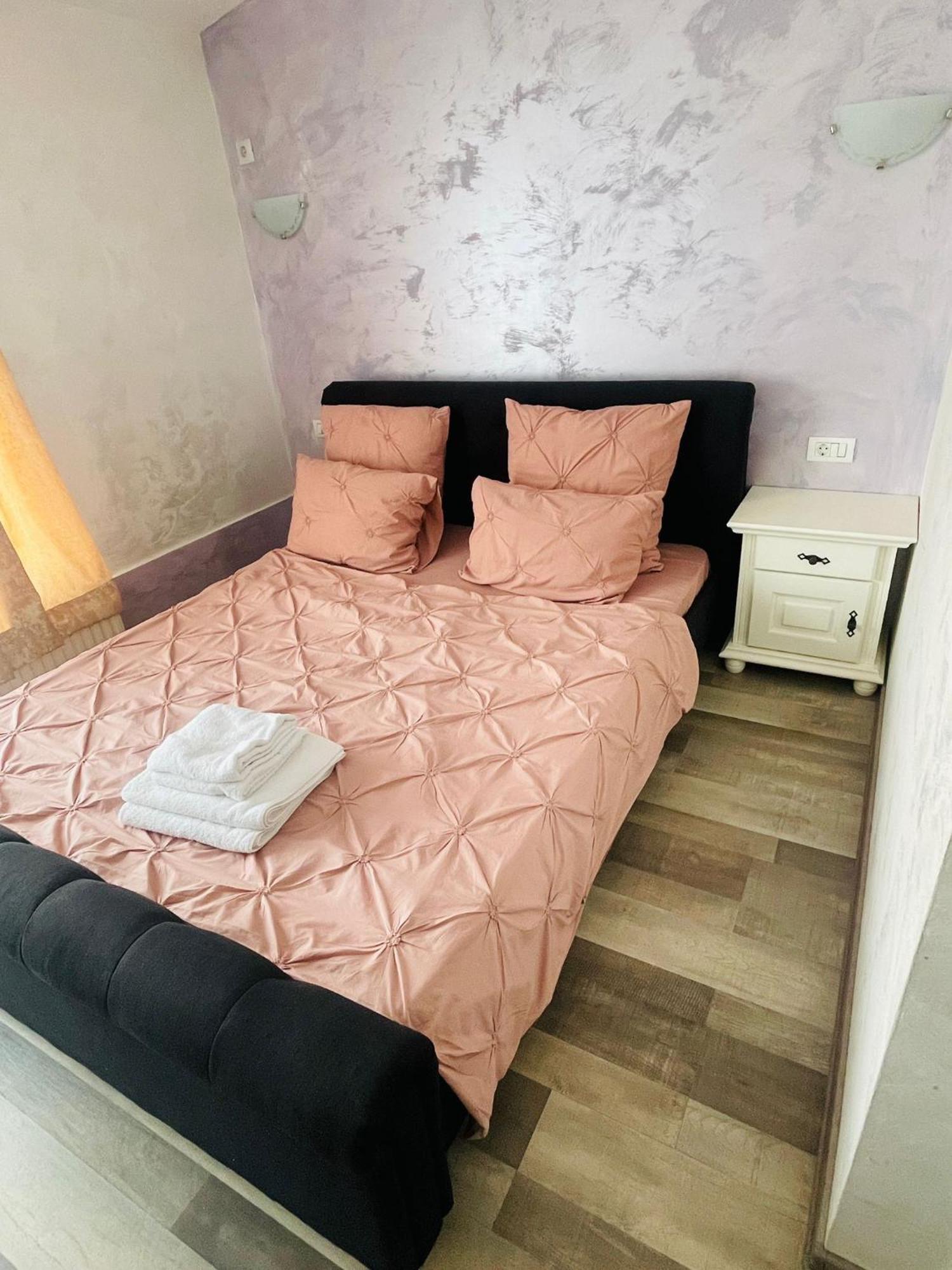 Urban Suites 雅西 外观 照片